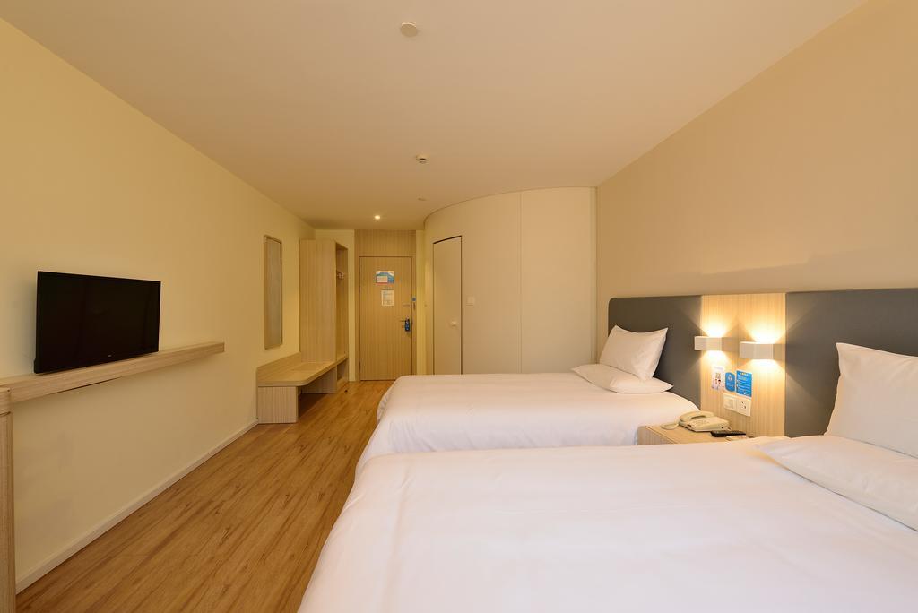 Hanting Hotel Shanghai Zhenping Rd Exterior foto